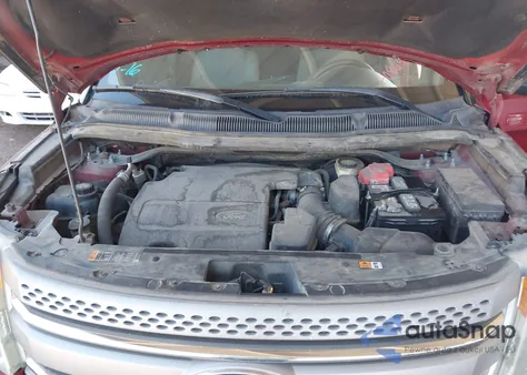 2014 Ford Explorer z USA, uszkodzony, nr VIN 1FM5K8B89EGA08657